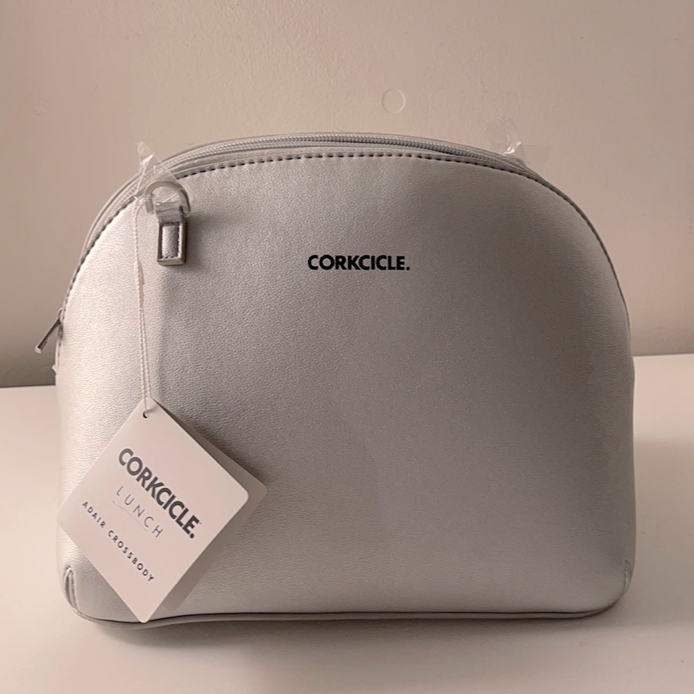 Brand new corkcicle lunch bag